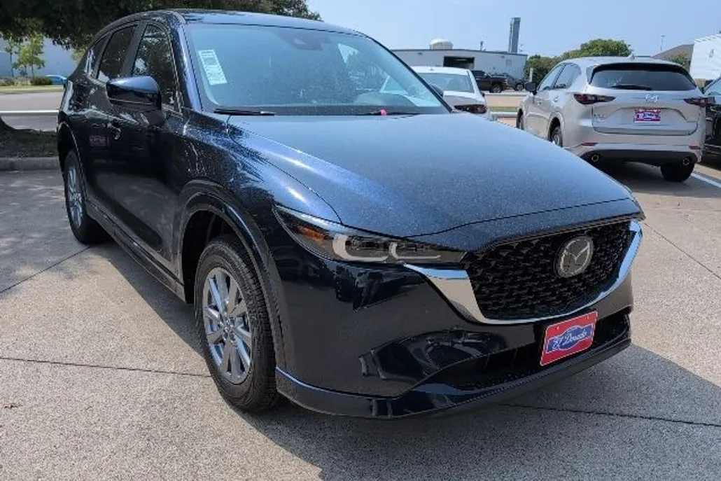 2025 Mazda CX-5 2.5 S Preferred photo 1
