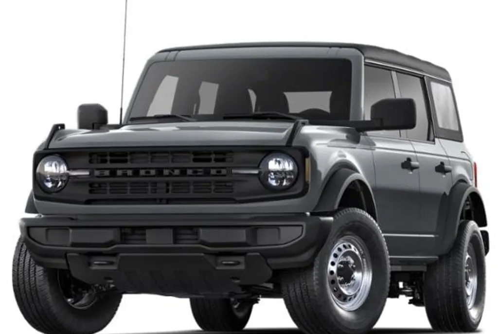 2025 Ford Bronco Base photo 1