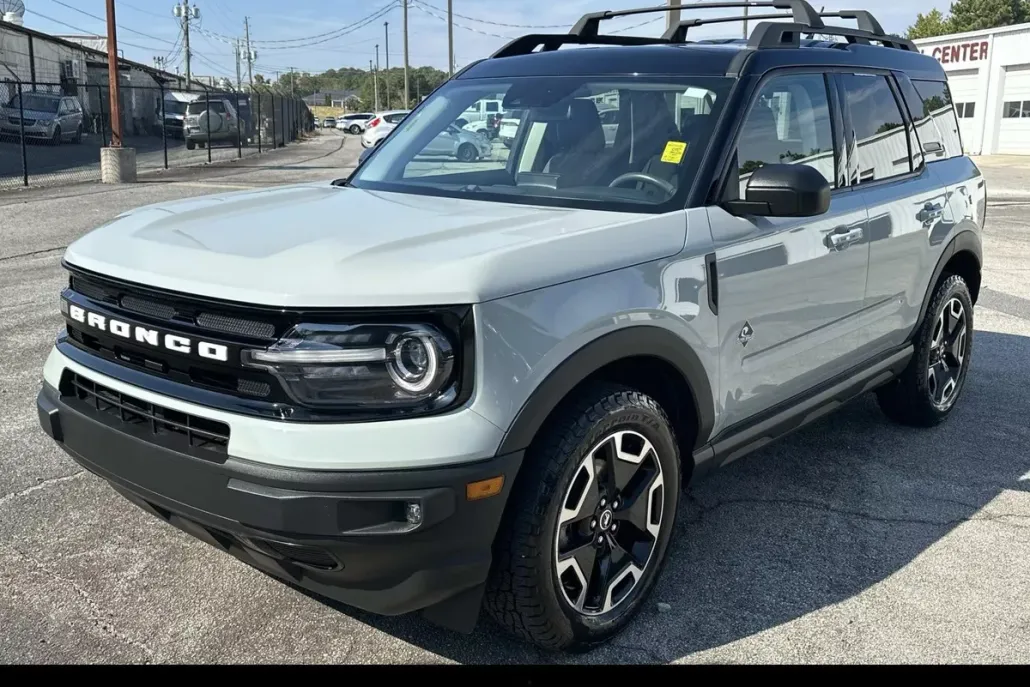 2022 Ford Bronco Sport Outer Banks photo 1