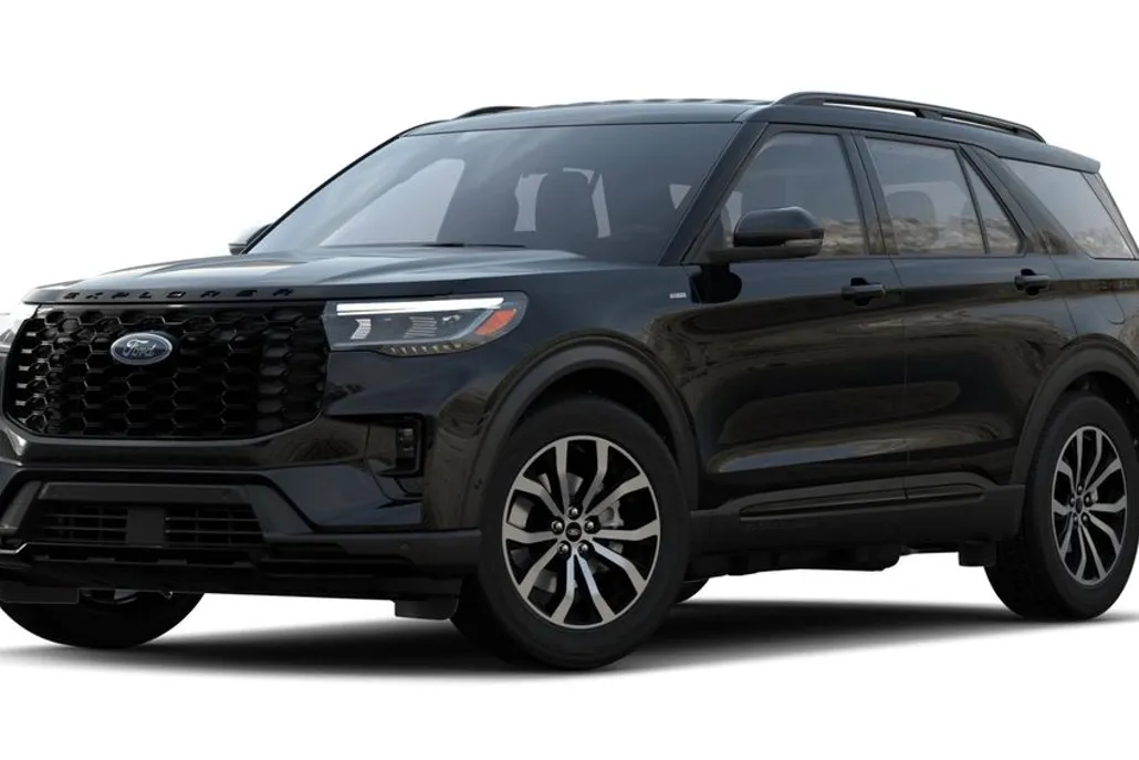 2025 Ford Explorer ST-Line photo 1