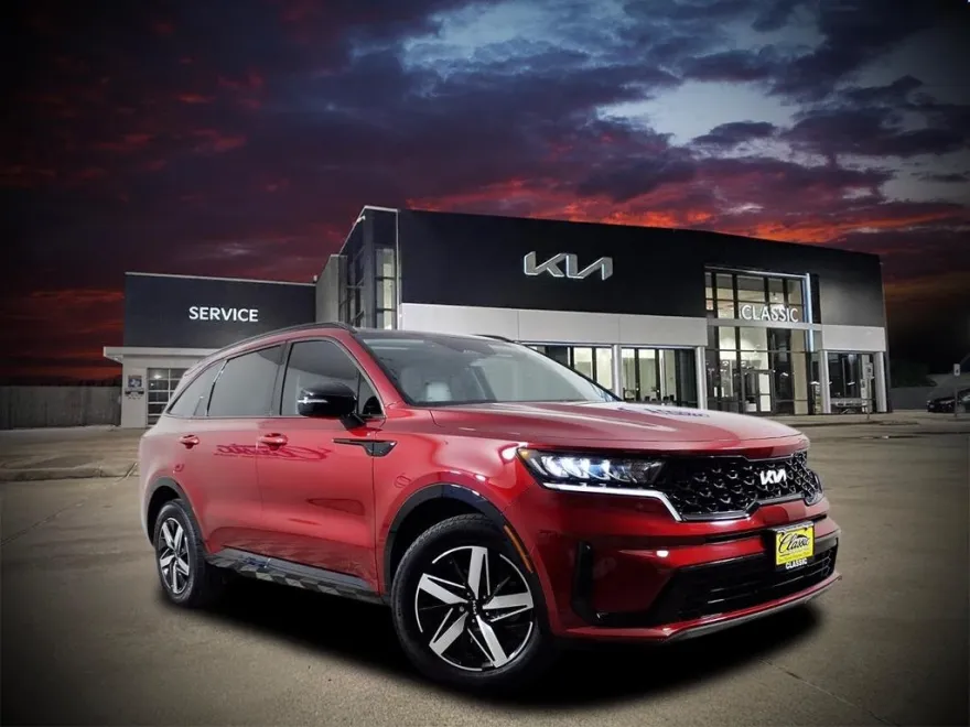 2023 Kia Sorento S photo 1
