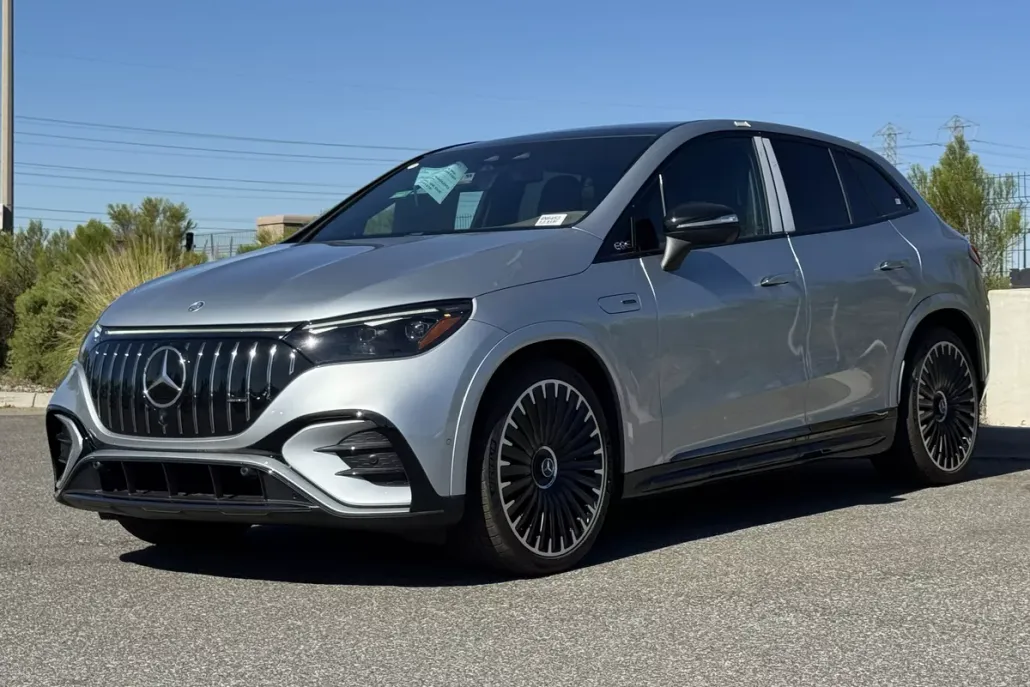 2025 Mercedes Benz EQE SUV AMG photo 1