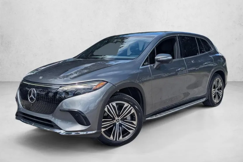 2023 Mercedes Benz EQS SUV 450 photo 1