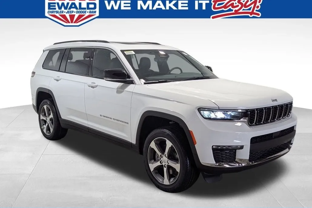 2025 Jeep Grand Cherokee Limited photo 1