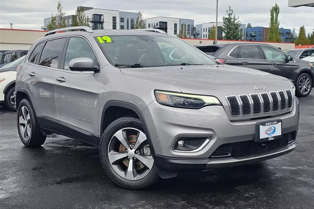 2019 Jeep Cherokee Limited photo 1