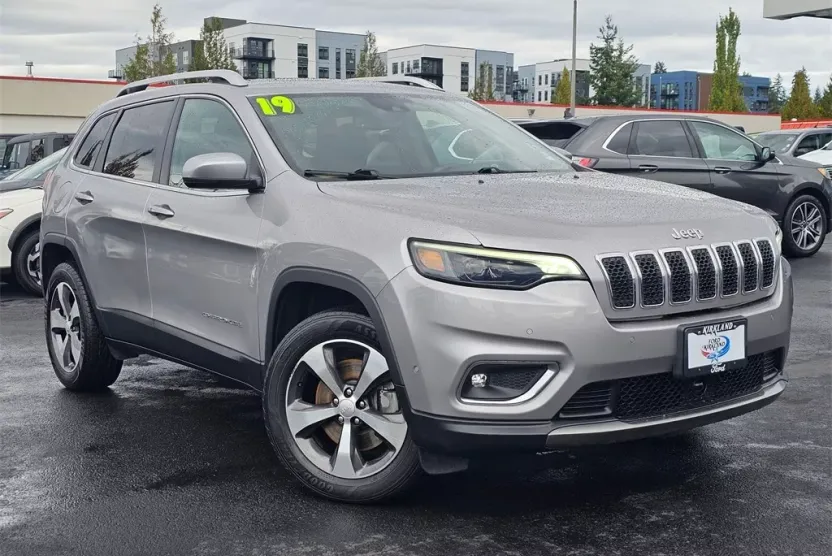 2019 Jeep Cherokee Limited photo 1