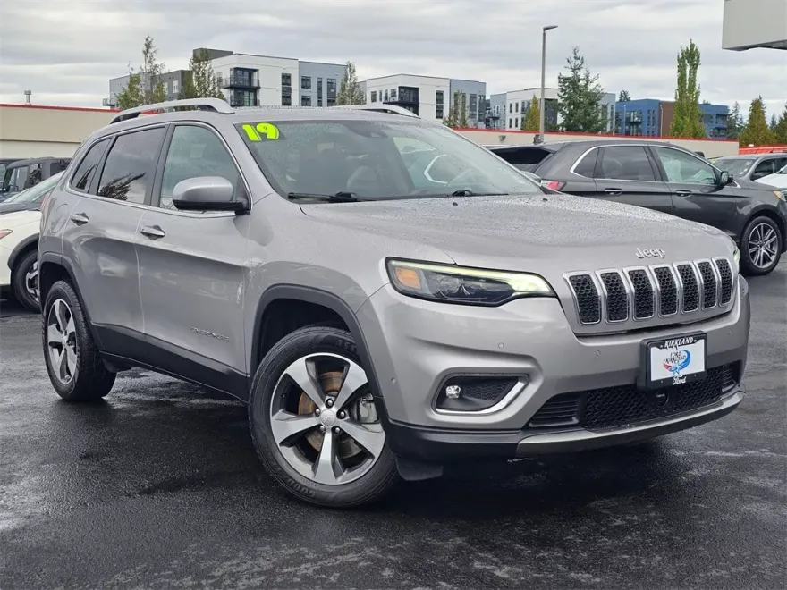 2019 Jeep Cherokee Limited photo 1