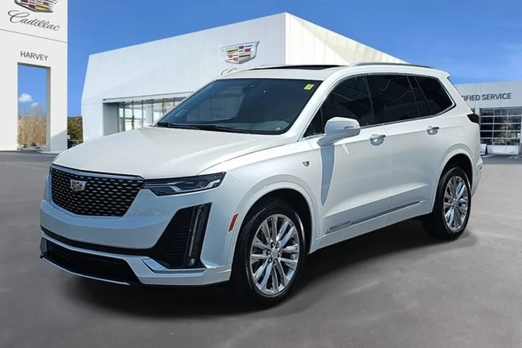 2025 Cadillac XT6 Premium Luxury photo 1