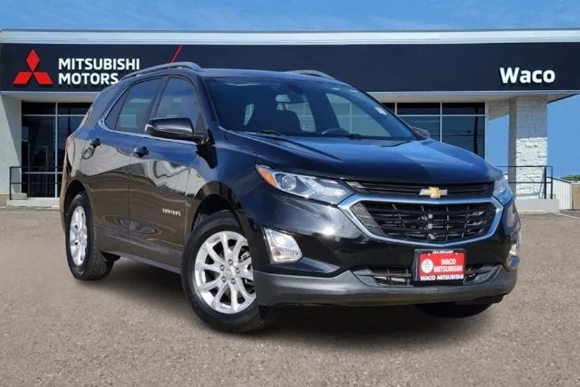 2018 Chevrolet Equinox LT photo 1