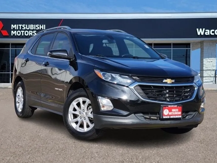 2018 Chevrolet Equinox LT photo 1