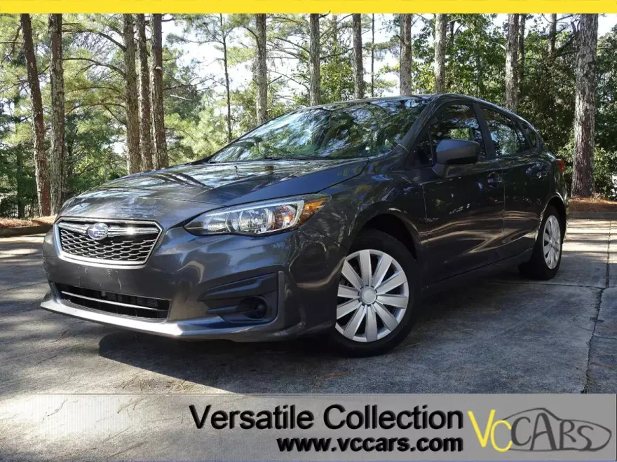 2019 Subaru Impreza 2.0i photo 1