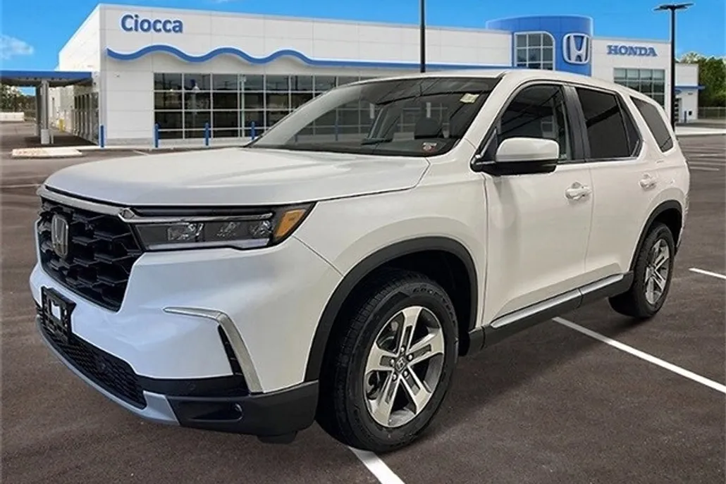 2025 Honda Pilot EX-L photo 1