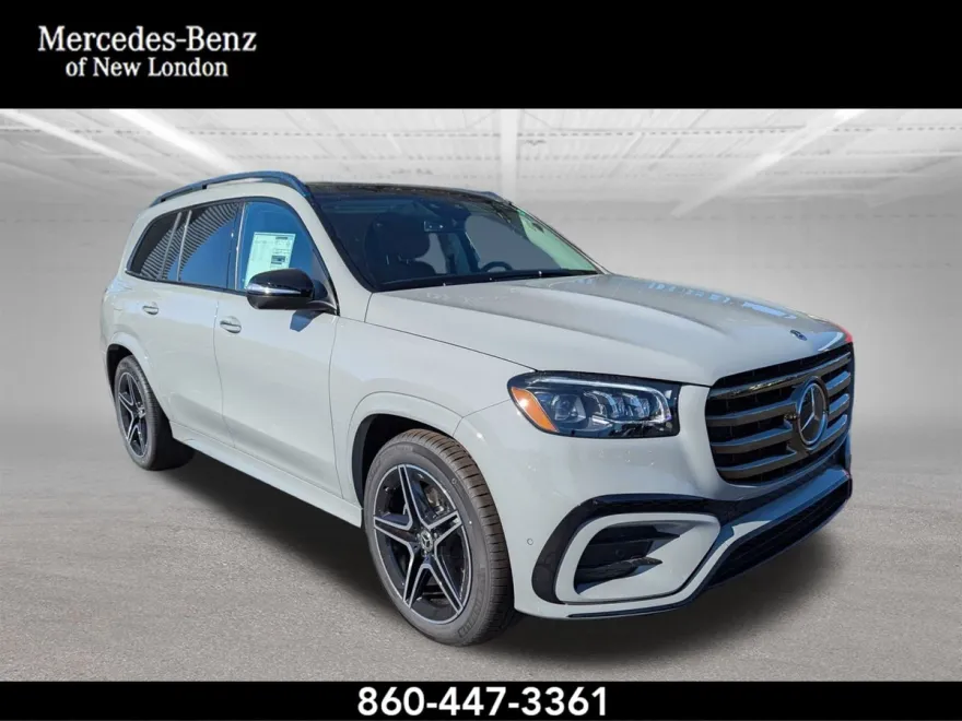 2026 Mercedes Benz GLS 450 4MATIC photo 1