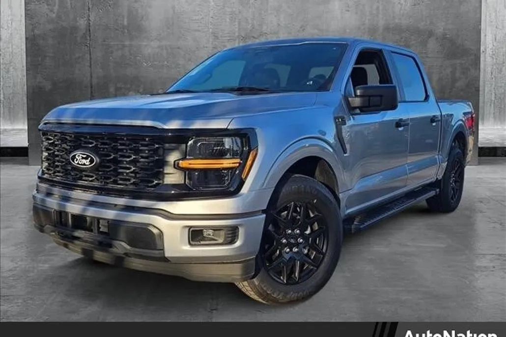 2025 Ford F-150 STX photo 1