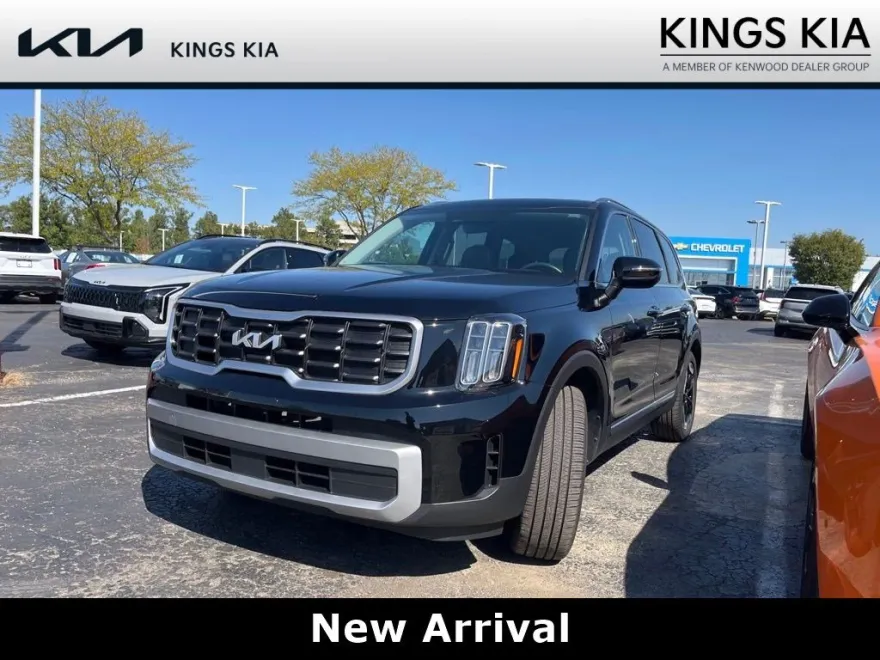 2023 Kia Telluride S photo 1