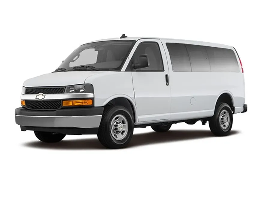 2022 Chevrolet Express LS Passenger Van photo 1
