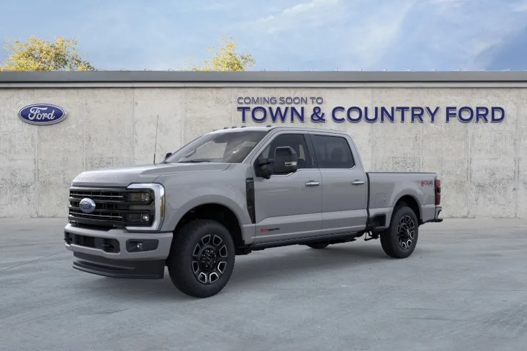 2026 Ford F-350 Platinum photo 1