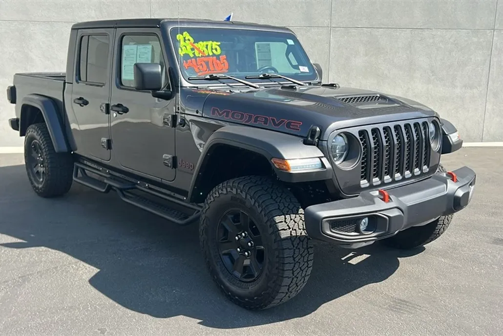 2023 Jeep Gladiator Mojave photo 1