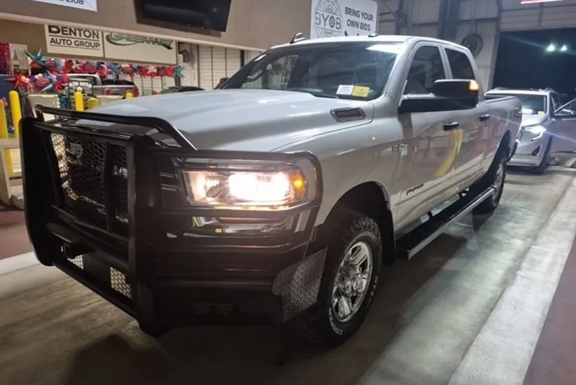 2022 Ram 2500 Tradesman photo 1