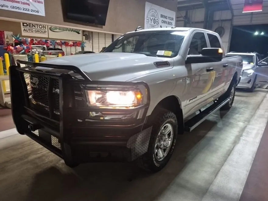 2022 Ram 2500 Tradesman photo 1