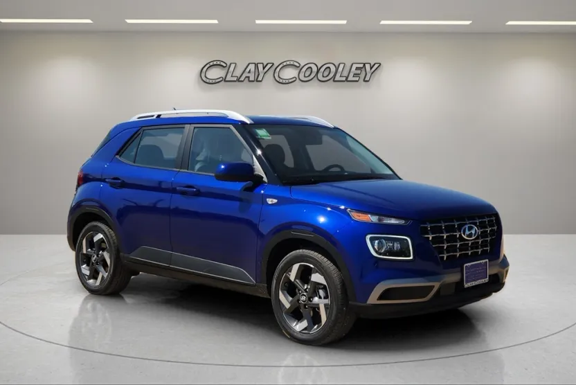 2025 Hyundai Venue Limited photo 1