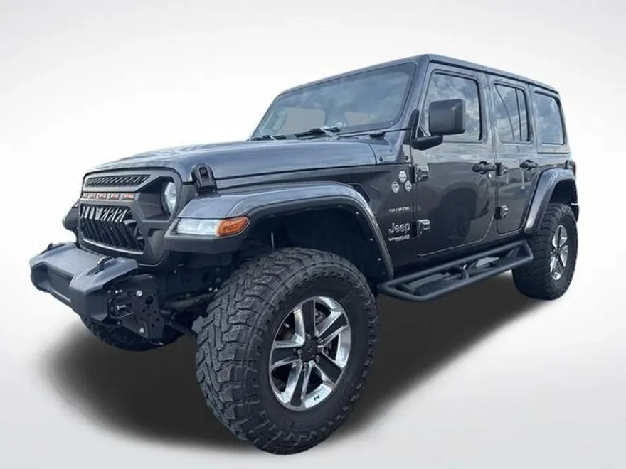 2021 Jeep Wrangler Unlimited Sahara photo 1