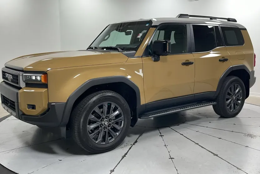 2024 Toyota Land Cruiser Base photo 1