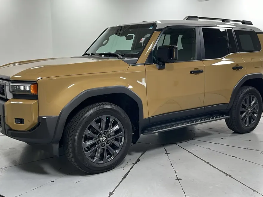 2024 Toyota Land Cruiser Base photo 1