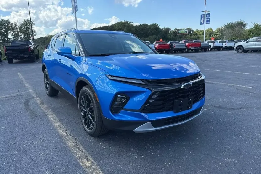 2025 Chevrolet Blazer 3LT photo 1