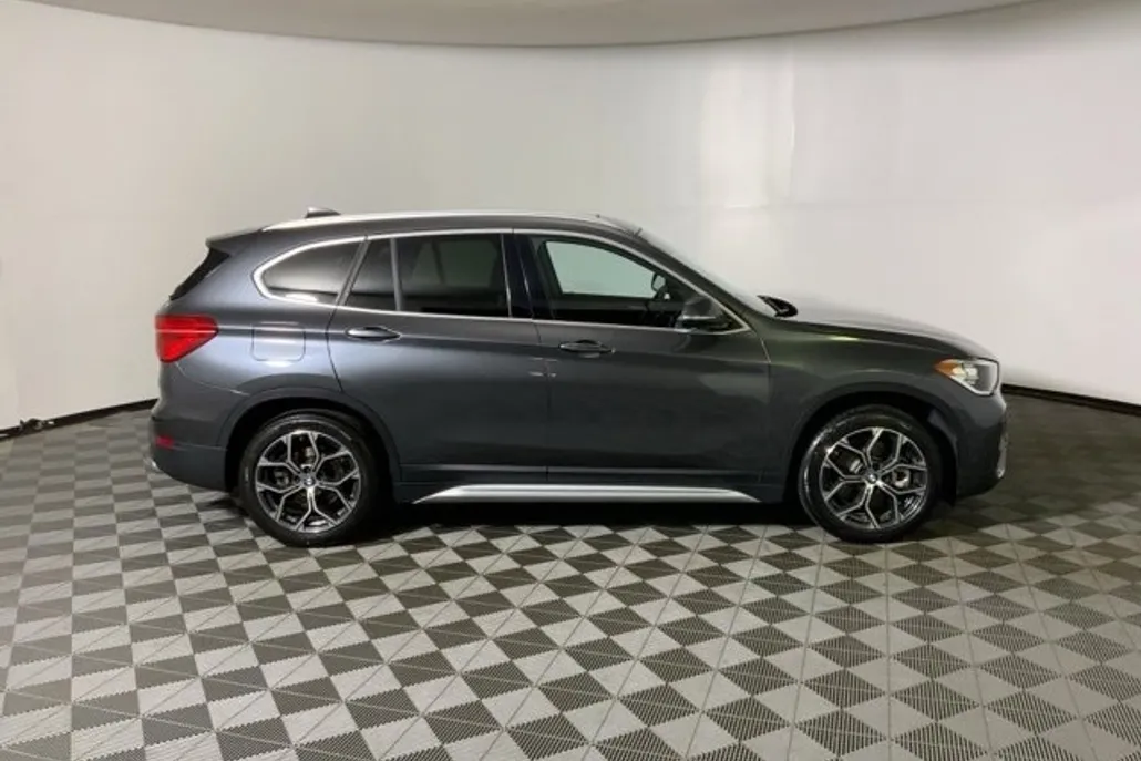 2022 Bmw X1 sDrive28i photo 1