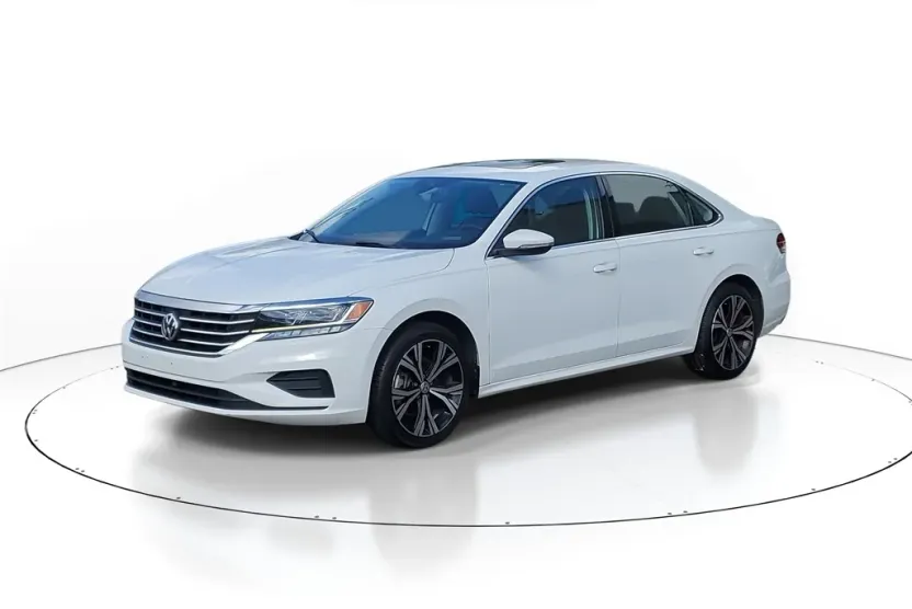 2021 Volkswagen Passat 2.0T SE photo 1