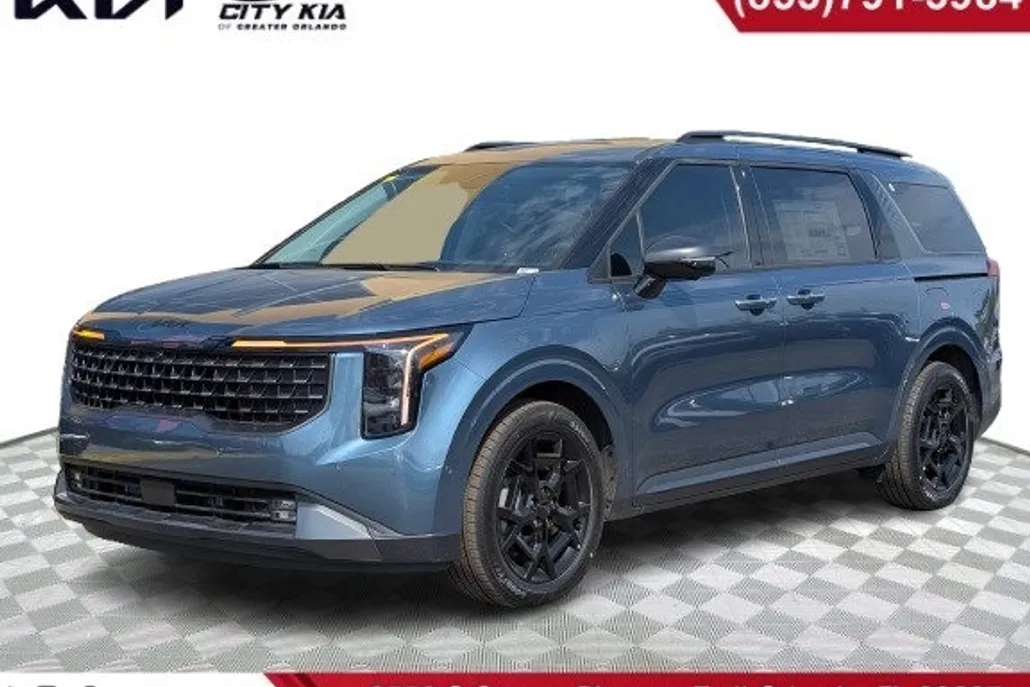 2025 Kia Carnival SX photo 1