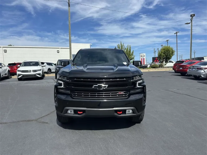 2021 Chevrolet Silverado Trail Boss LT photo 1