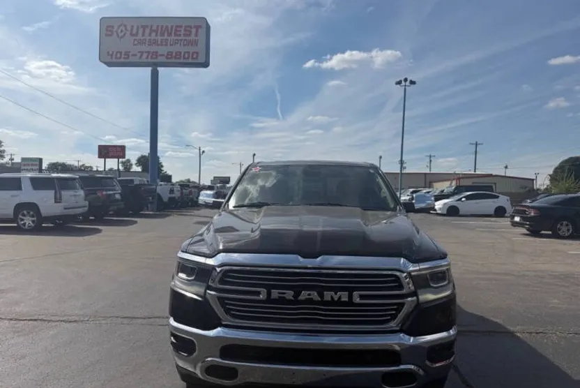 2020 Ram 1500 Laramie photo 1