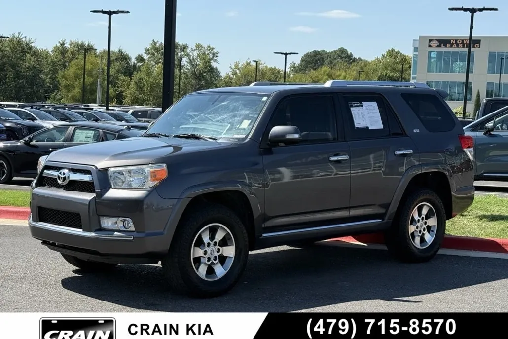 2012 Toyota 4Runner SR5 4WD photo 1