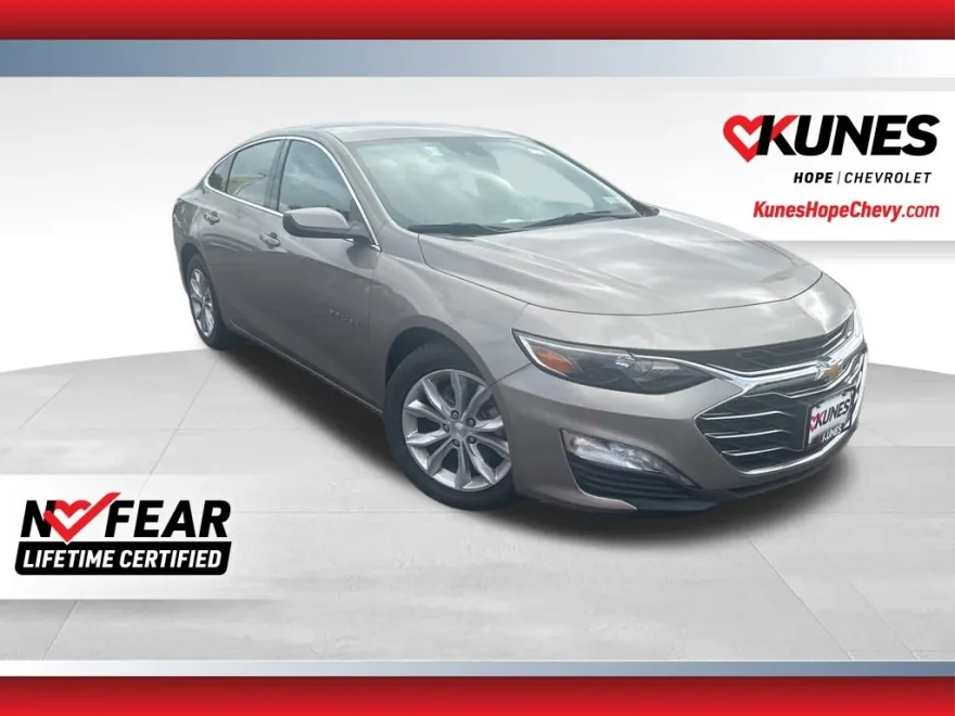 2024 Chevrolet Malibu 1LT photo 1