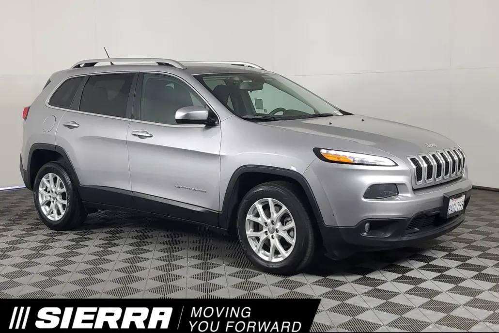 2018 Jeep Cherokee Latitude photo 1