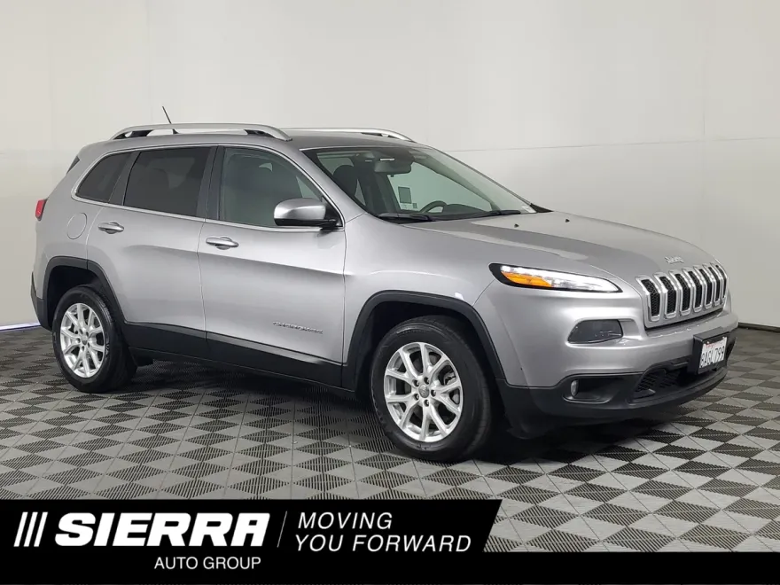 2018 Jeep Cherokee Latitude photo 1