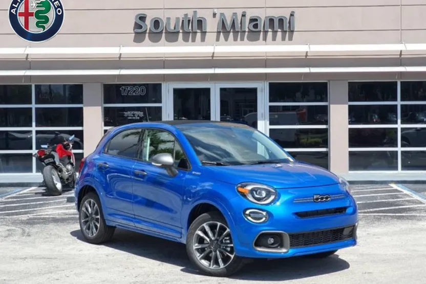 2023 Fiat 500X Sport photo 1