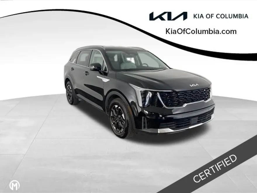 2025 Kia Sorento S photo 1