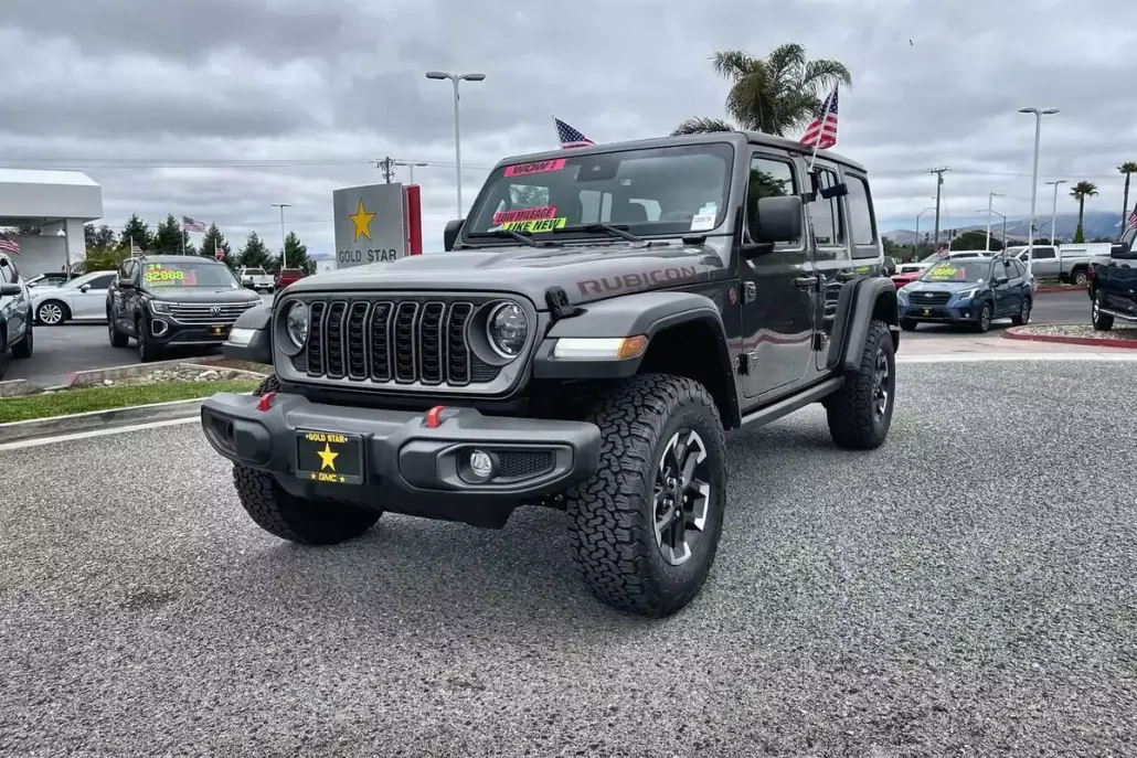 2024 Jeep Wrangler Rubicon photo 1