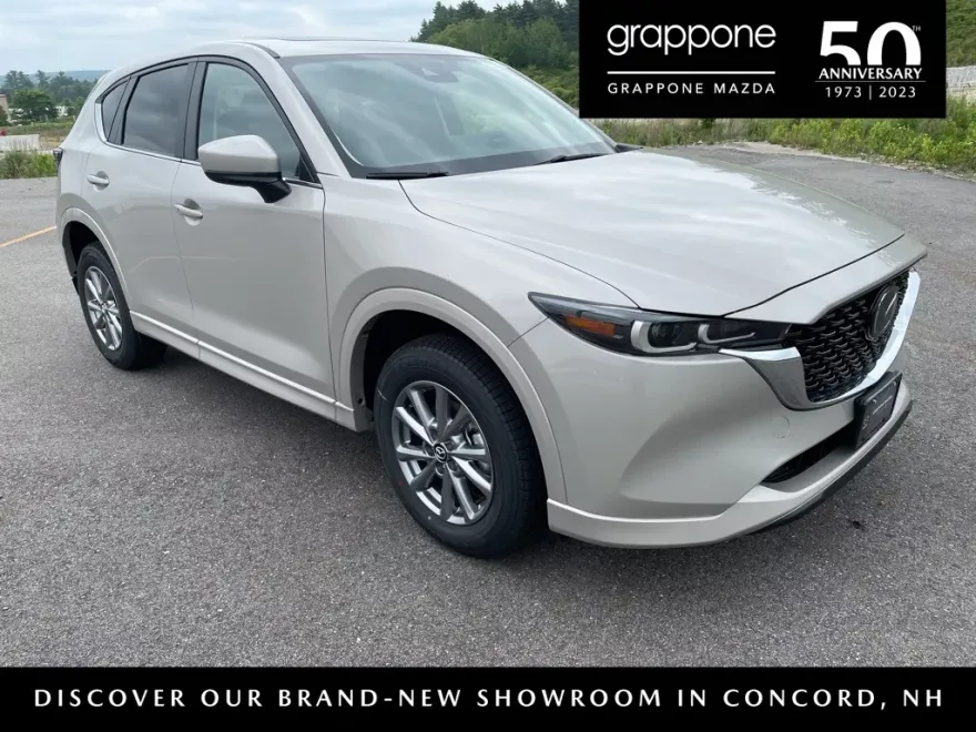 2025 Mazda CX-5 2.5 S Preferred photo 1