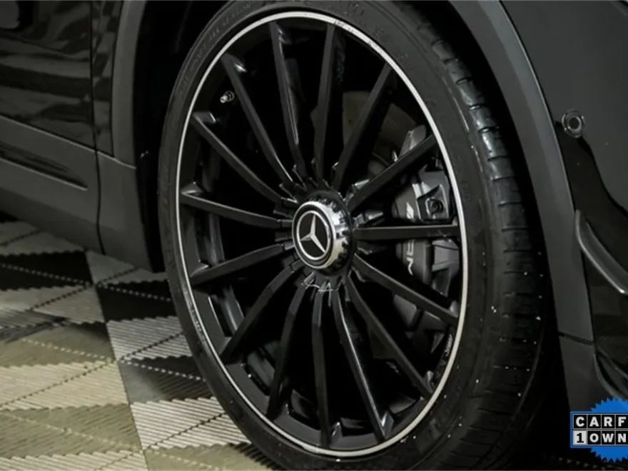 2023 Mercedes Benz GLA AMG 45 4MATIC photo 1