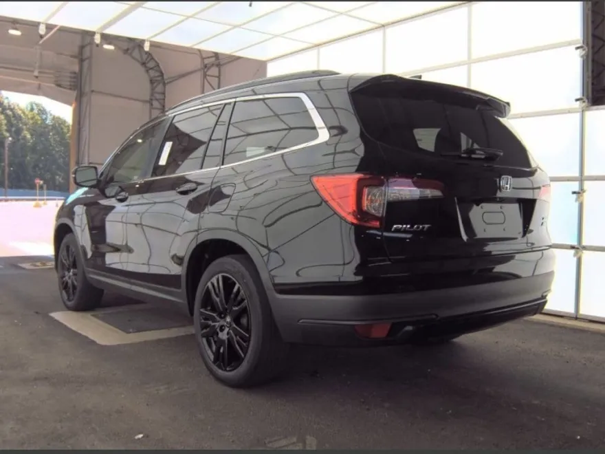 2022 Honda Pilot Special Edition photo 1