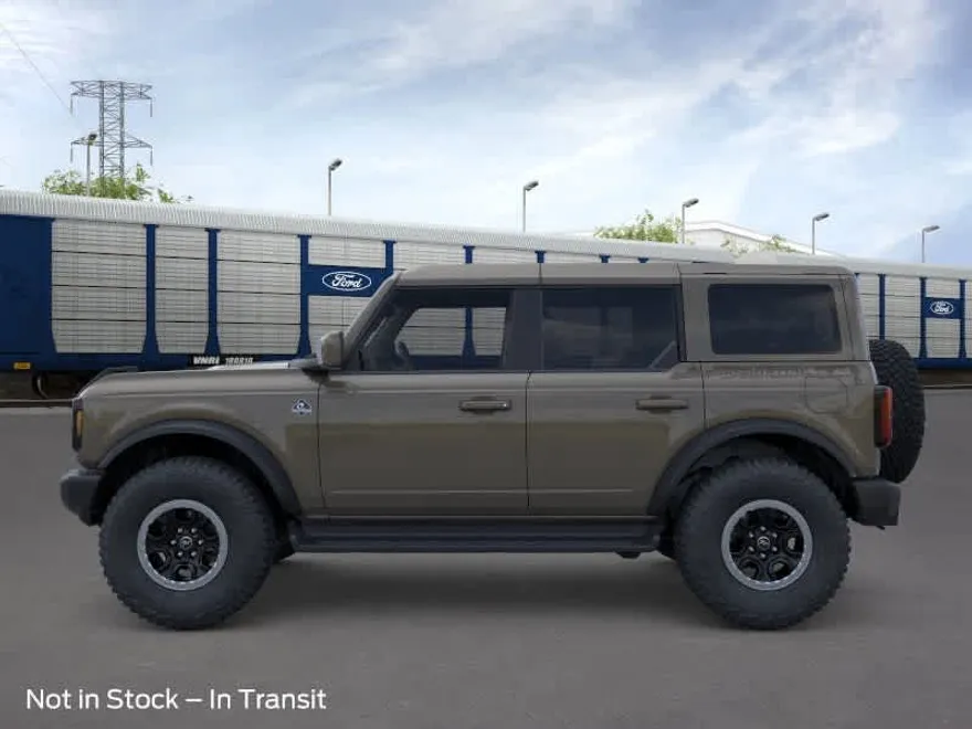 2025 Ford Bronco Outer Banks photo 1