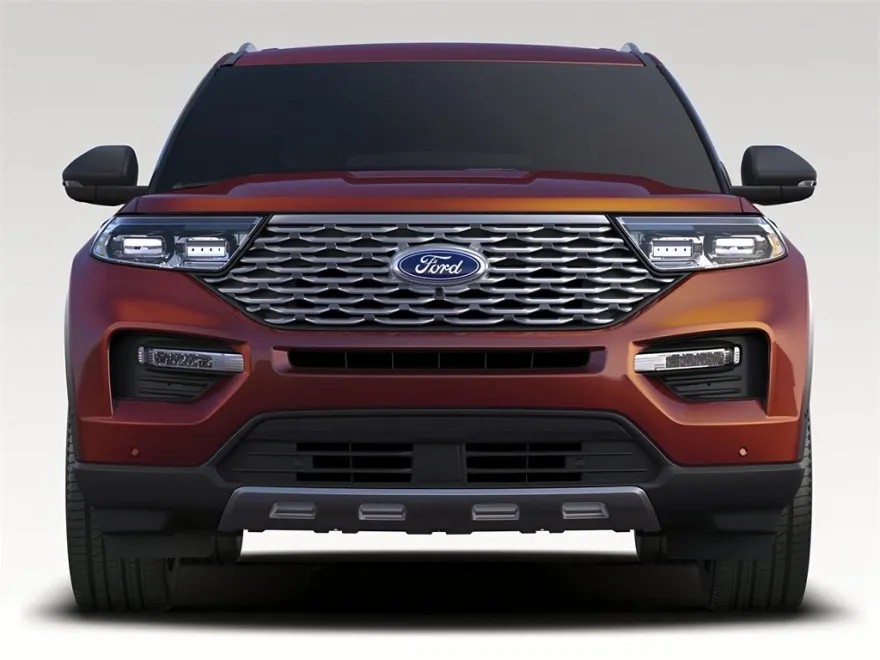2022 Ford Explorer XLT photo 1
