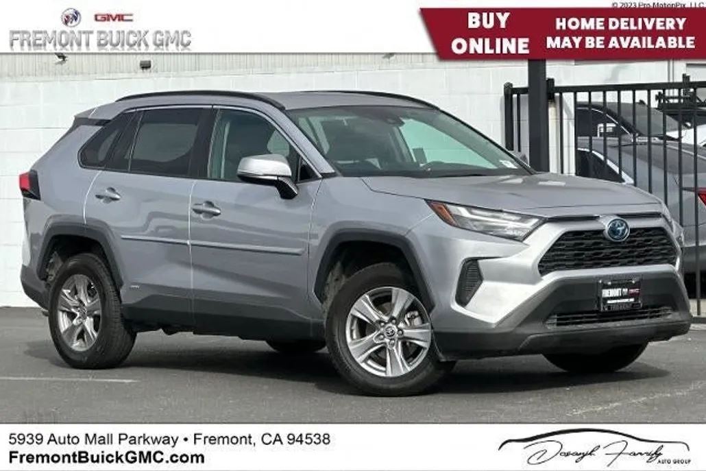 2023 Toyota RAV4 Hybrid LE photo 1