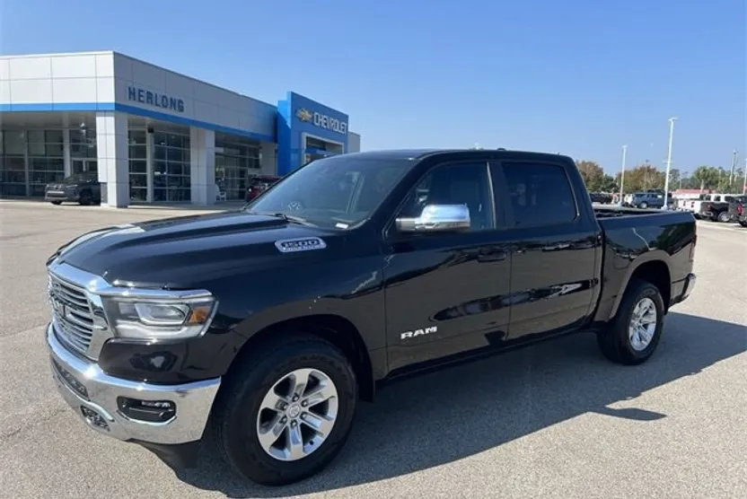 2024 Ram 1500 Laramie photo 1