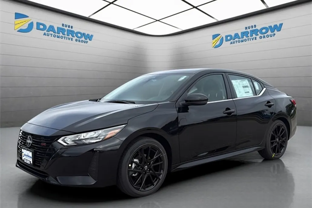 2025 Nissan Sentra SR photo 1