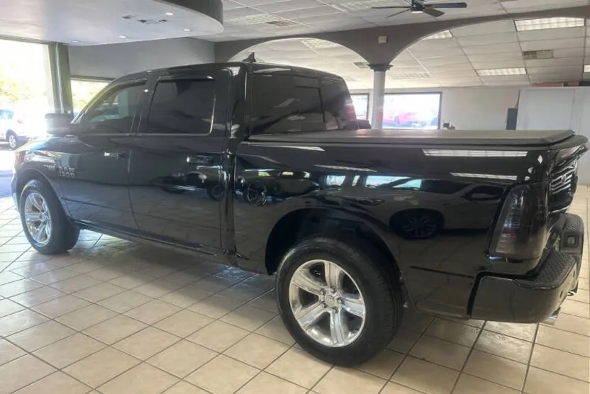 2014 Ram 1500 Sport photo 1